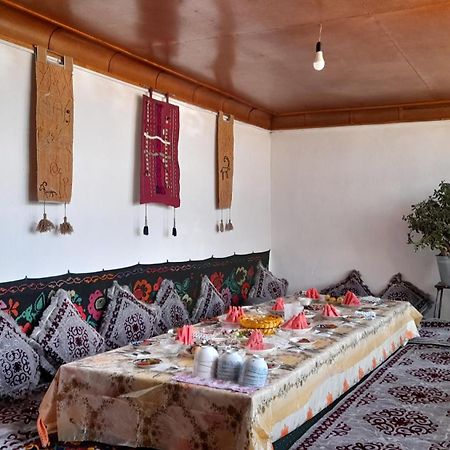 Tilek Guest House Sary-Mogul Eksteriør billede